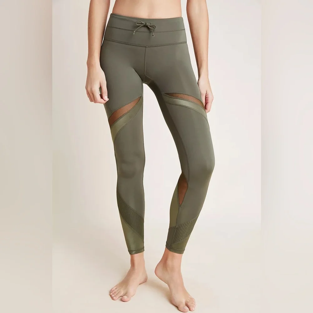 Free People Movement Mid Rise Tap Back Leggings